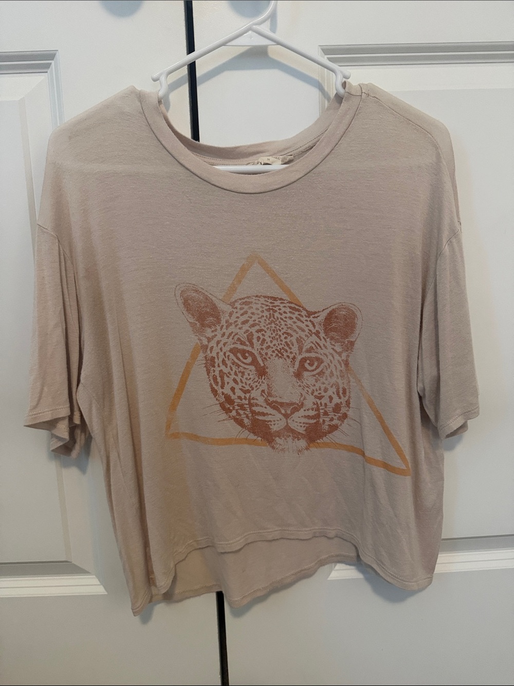 Altar'd State Beige Graphic Leopard Crop Top